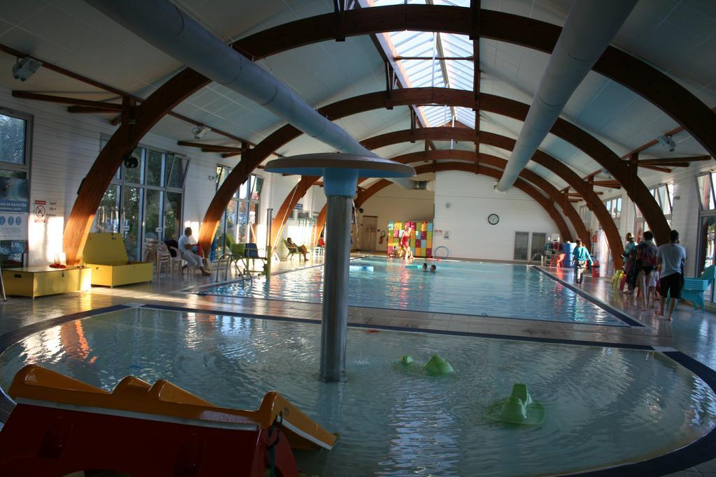 Reve En Famille Hotel Gastes Ngoại thất bức ảnh